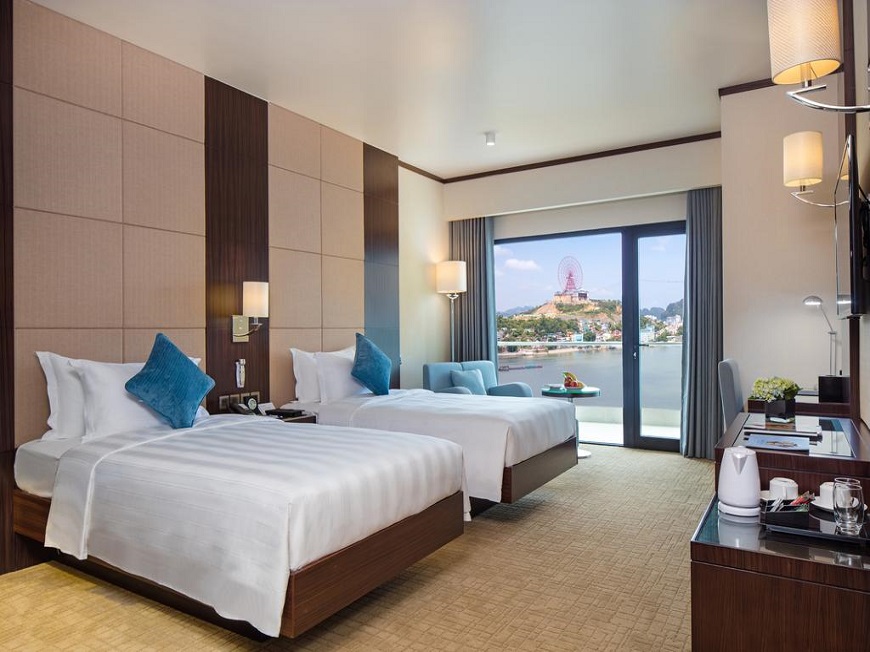 Wyndham-Legend-Halong