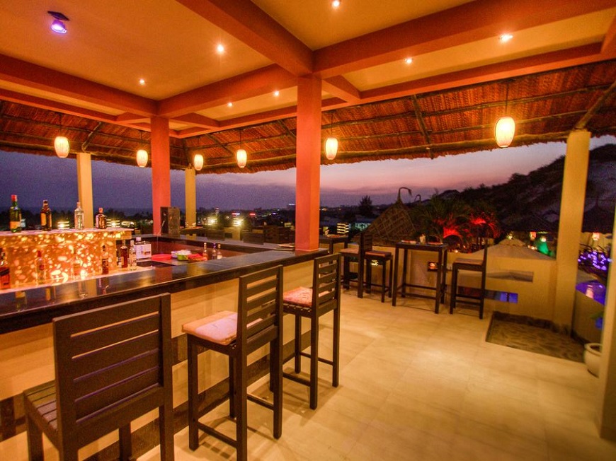 Mui-Ne-Hills-Bliss-Hotel