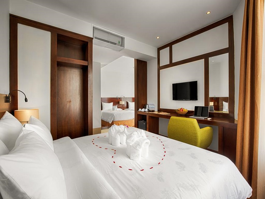 Sofia-Suites-Hotel-Danang