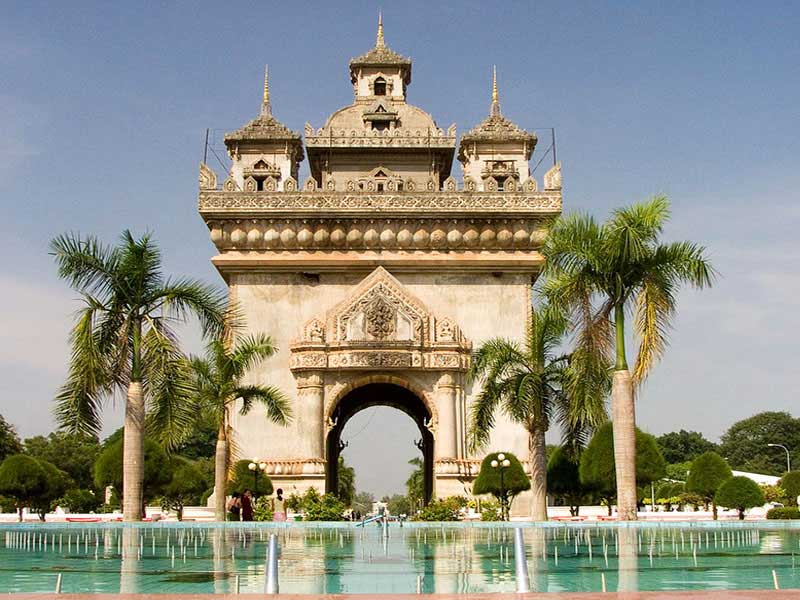 Patuxai Victory Monument