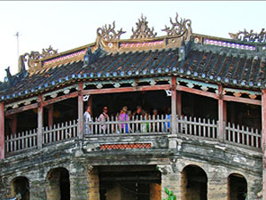 Cau Pagoda in Hoi An