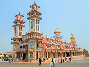 Cao Dai temple