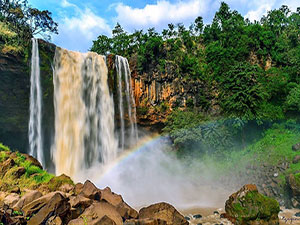 Phu Cuong waterfall