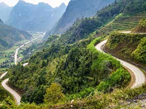 Motorbike Driving Places In The Central Of Vietnam